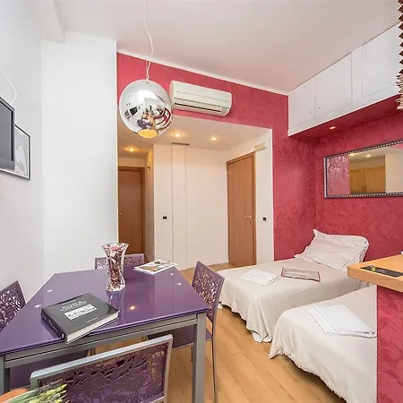 Apartment Purple Vatican Rome